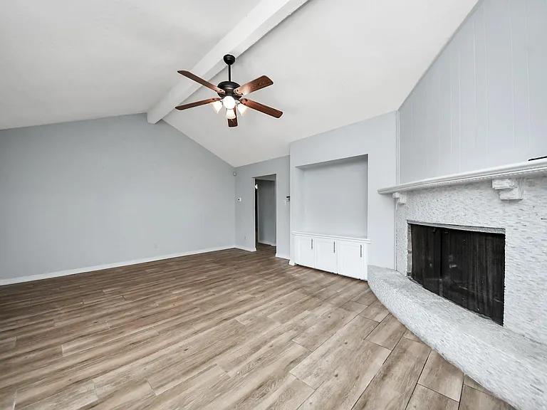 5954 Beaudry Dr — Photo 10