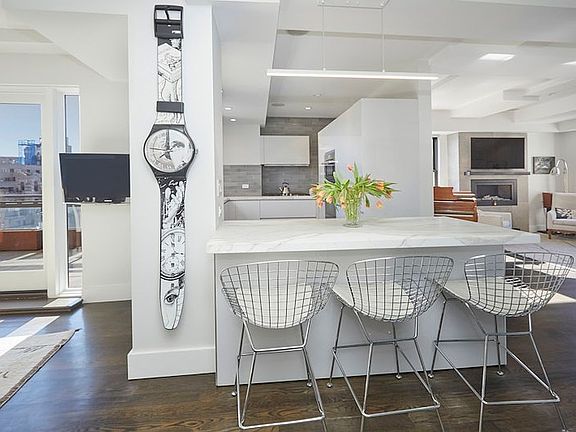 3rd image of 263 W End Ave #18AB