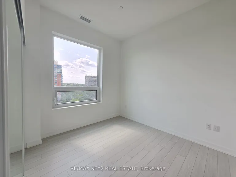 4010 Eglinton Ave W #706 — Photo 7