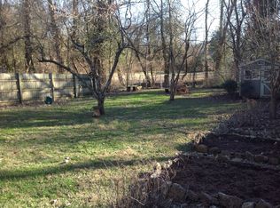 3916 R St SE, Washington, DC 20020