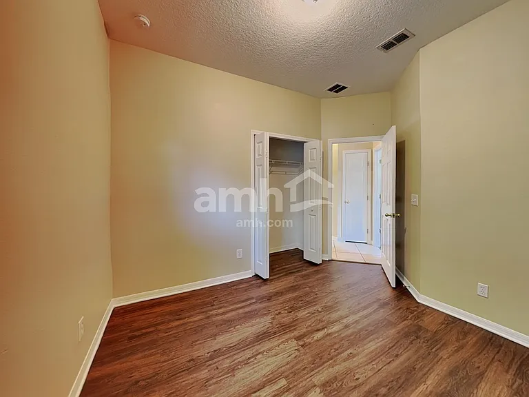 1619 Lakelet Loop — Photo 12