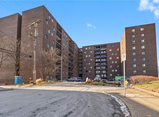 5600 Munhall Rd APT 203, Pittsburgh, PA 15217