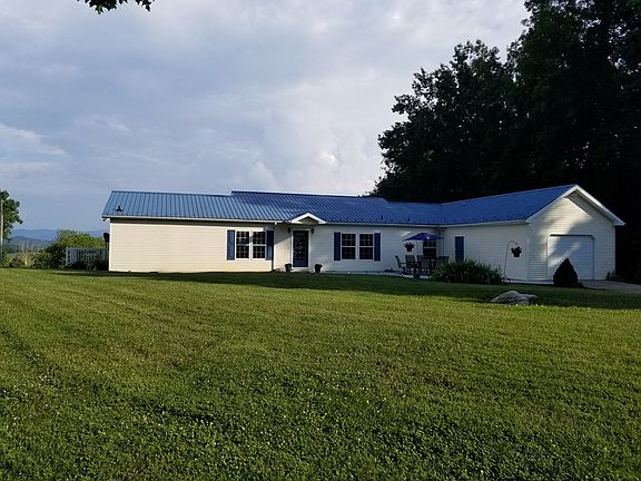 4th image of 27439 Alpine Dr