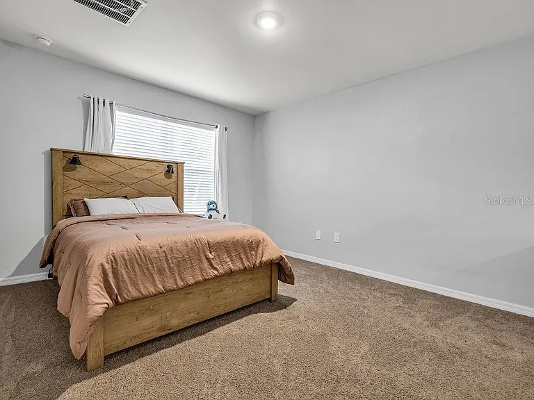 1048 Adalia Ter — Photo 26
