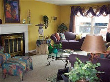 4th image of 15775 Parklawn Ave