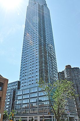 1st image of 620 W 42nd St APT S6h