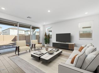 8010 W Royal Palm Rd, Peoria, AZ 85345