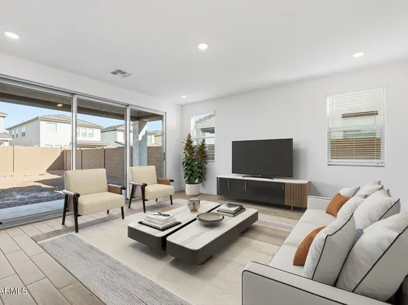 8010 W Royal Palm Road, Peoria, AZ 85345