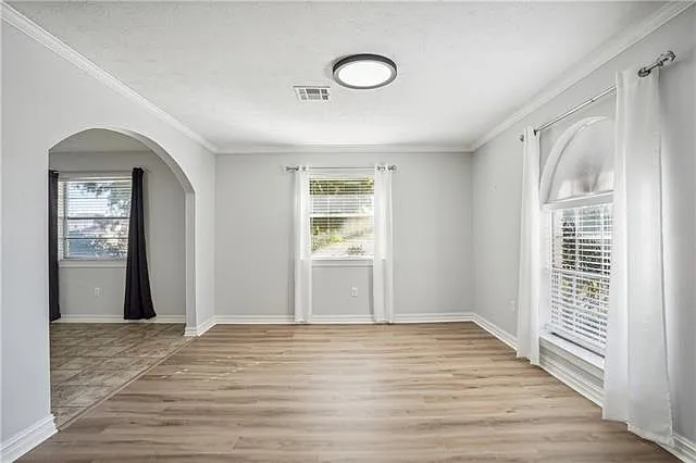 2 Schill Ave — Photo 4