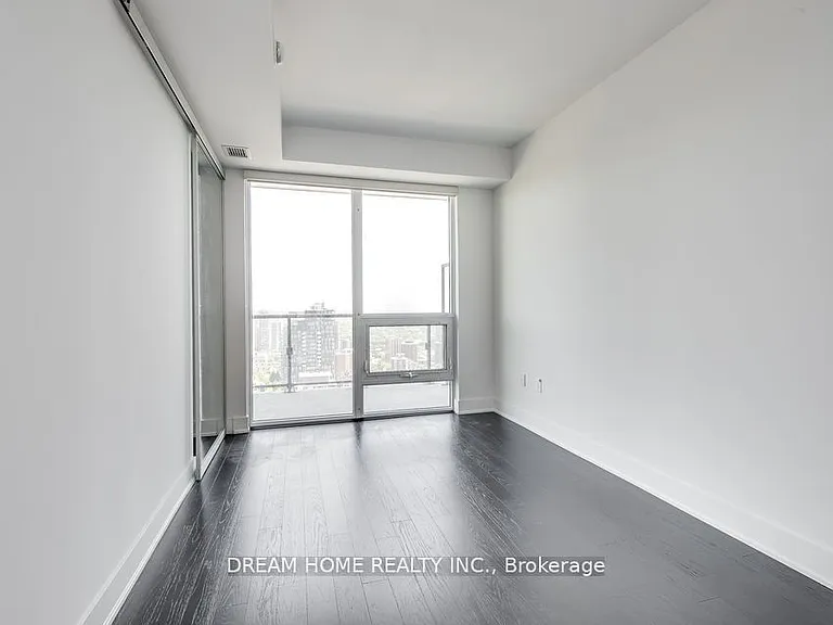955 Bay St #3809 — Photo 3