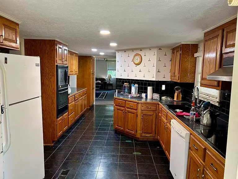 534 Dodson Rd — Photo 14