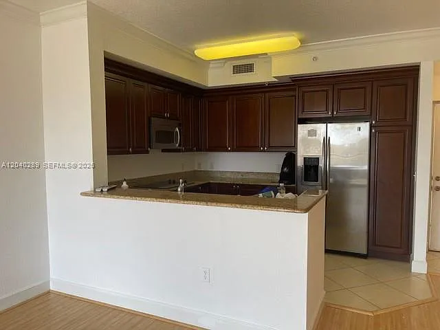 2409 Renaissance Way #409 — Photo 23