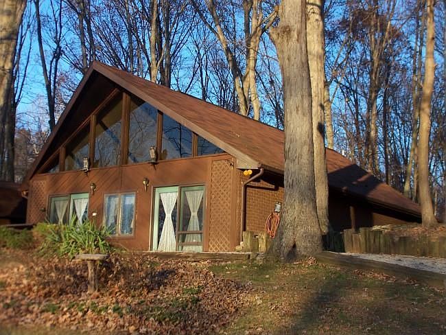 1st image of 9316 E Meadows Ln
