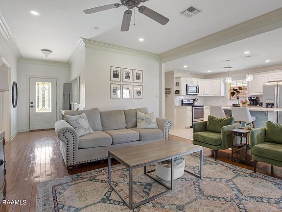 5th image of 109 Rue Paon