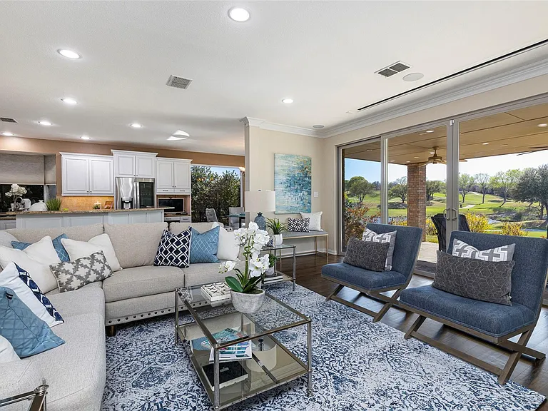 6809 Cedar Ridge Ct — Photo 12