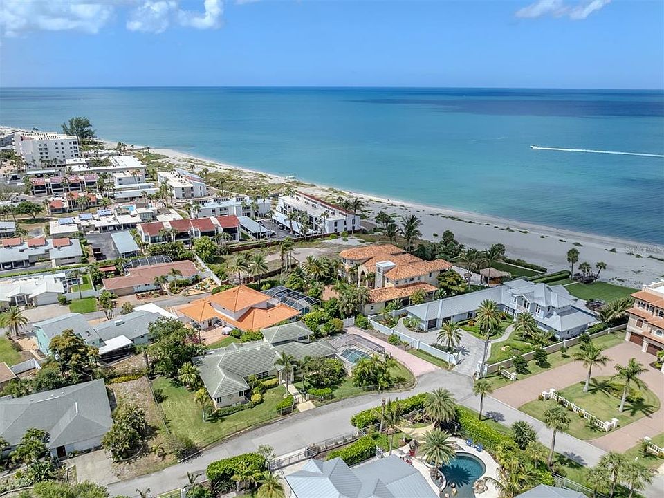 1st image of 24 Gulf Manor Dr