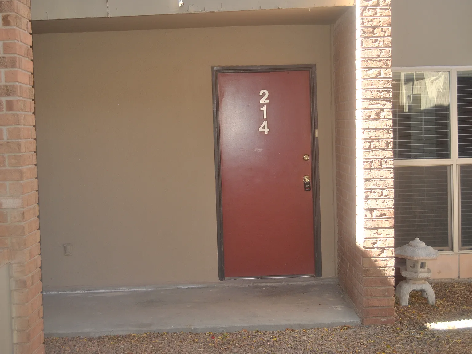North Stanton St (4433)- Unit 214 - 10/02/2018 - 1 — Photo 3