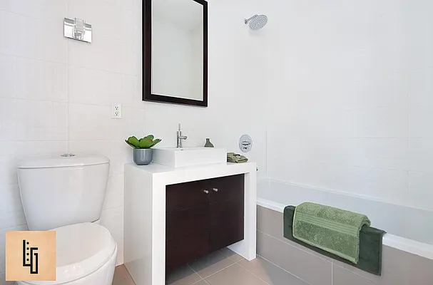 Rented by Loom Group | media 11