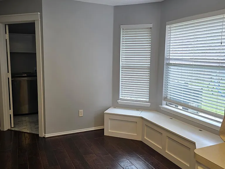 20330 Savannah Bay Rd — Photo 8