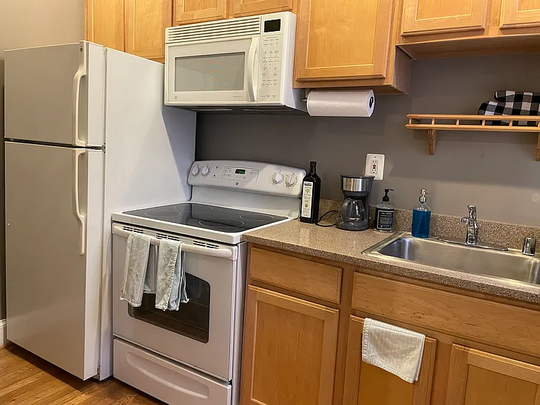 1401 Columbia Rd NW #208 — Photo 20