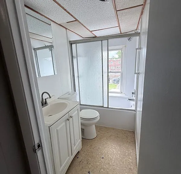 2832 W 6th St — Photo 6
