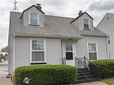 5216 Joseph St photo 1