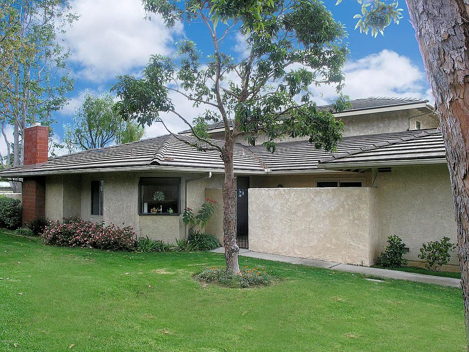 1st image of 834 Tennyson Ln