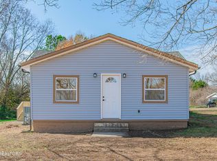 3205 Alice Bell Rd, Knoxville, TN 37917