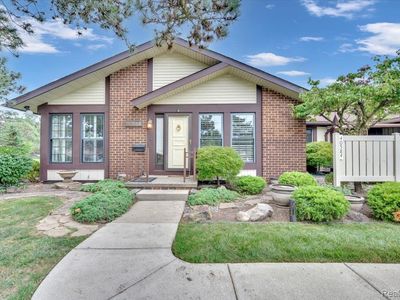 40584 Newport Dr, Plymouth, MI, 48170
