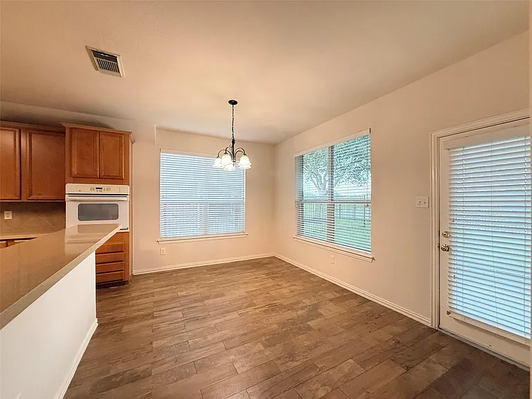 2144 Brittany Colony Dr — Photo 8