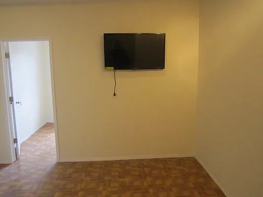 Rented by Reliance Realty Partners LLC  | media 3