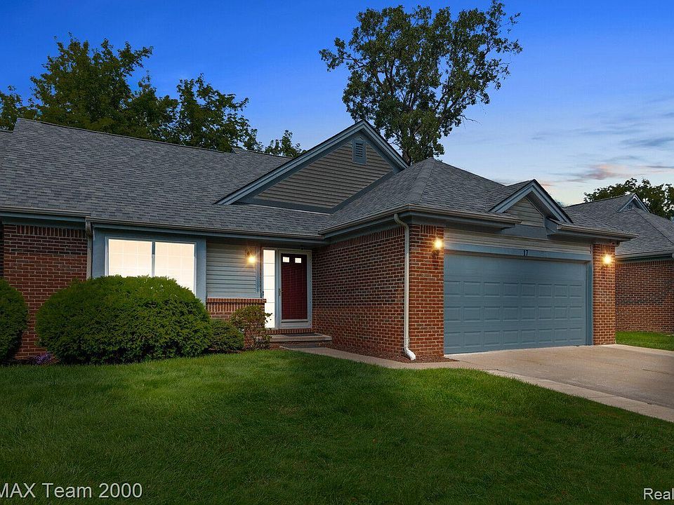 1st image of 17 Scottsdale Pl