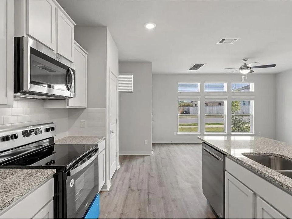 1st image of 605 W South St #382