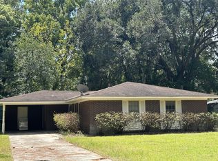 519 Barberry Dr, Savannah, GA 31419