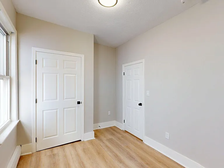 165 Hichborn St #5 — Photo 11