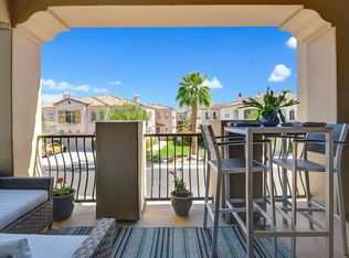 371 E Ameno Dr, Palm Springs, CA 92262