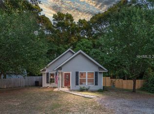 22 Blythewood Rd, Beaufort, SC 29907