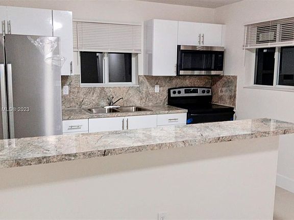 3rd image of 3059 NW 58th St #1