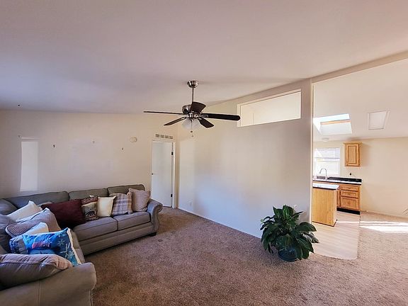 3rd image of 1661 Northcrest Dr Spc 89