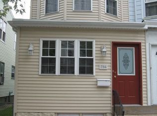 704 Division St, Gloucester City, NJ 08030