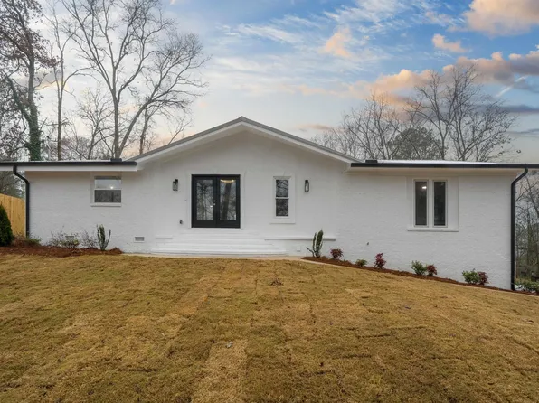 520 Hillsboro Rd, Bessemer, AL 35023