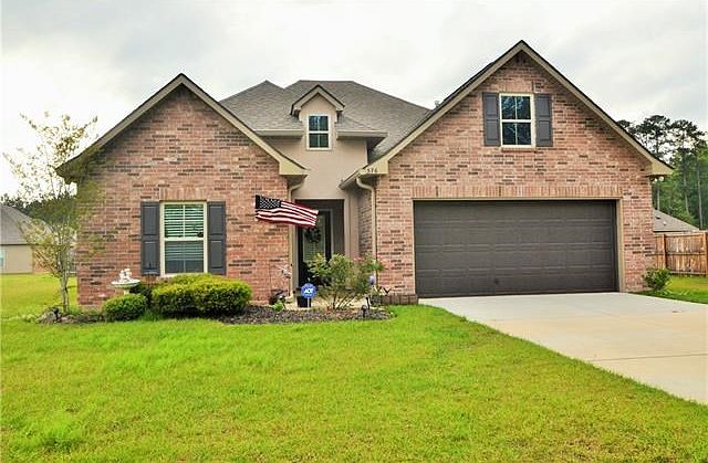 Beautiful Home in a quiet peaceful neighborhood