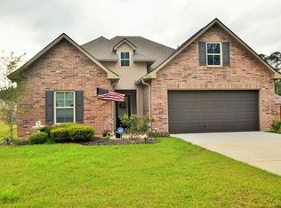 376 Ozark Beauty Dr, Ponchatoula, LA 70454