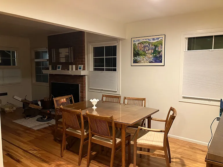 2142 Hodgson St — Photo 10