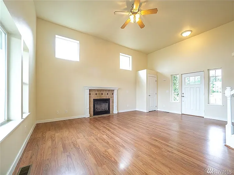 1216 Humphrey Ave W — Photo 10