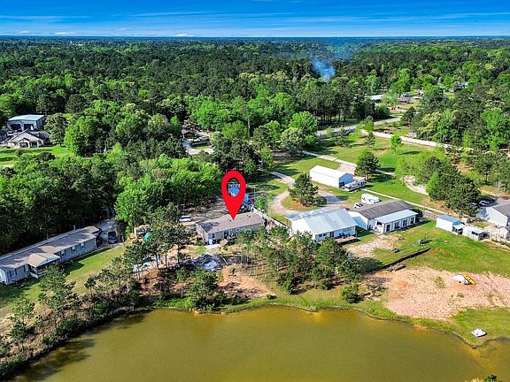 5th image of 20065 Spring Hill Ln