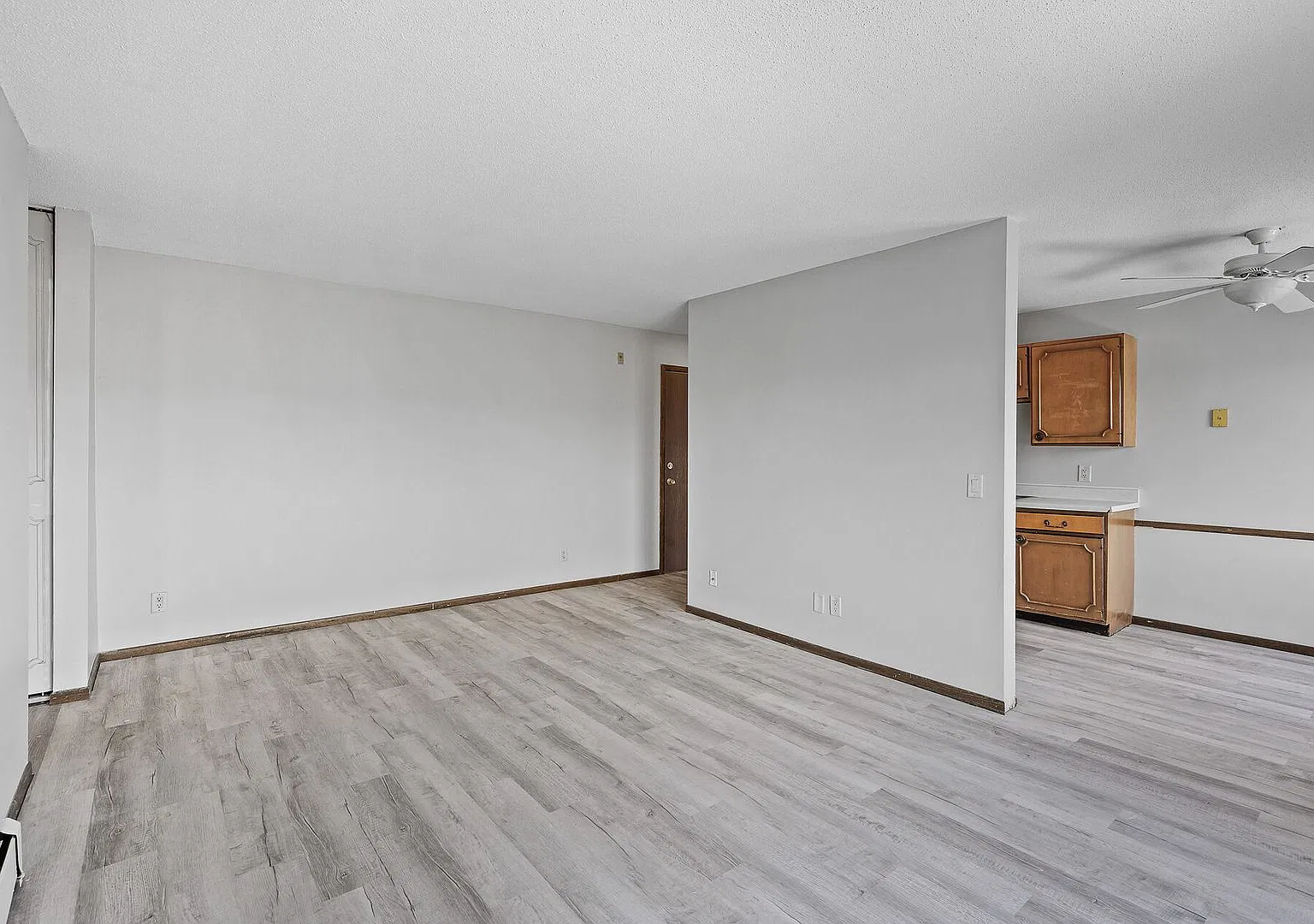 Highland Gables Apartments — Photo 3