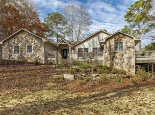1301 Anchor Bay Dr, Greensboro, GA 30642