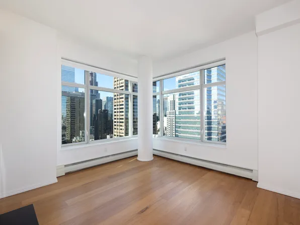 205 East 59th Street image 4 of 15