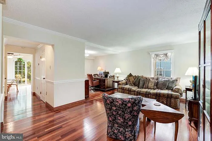 2708 E Side Dr — Photo 7